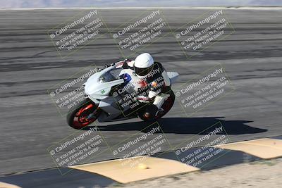 media/Jan-16-2026-CVMA Friday Practice (Fri) [[6f2bf47531]]/5-Racer 4-Trackday1/Session 2 (Bowl)/